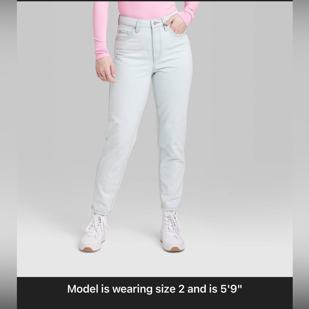 Women’s wild‎ fable super high rise tapered jeans ultra light wash - Picture 2 of 11